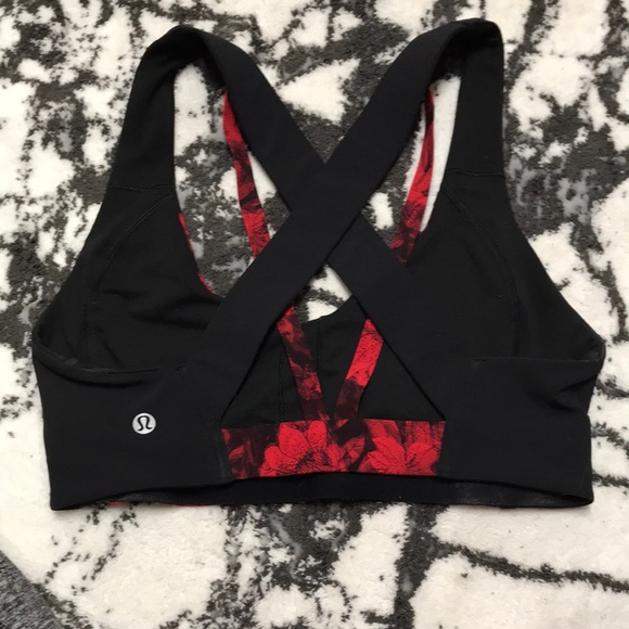 Too small - Picture 2 of 4